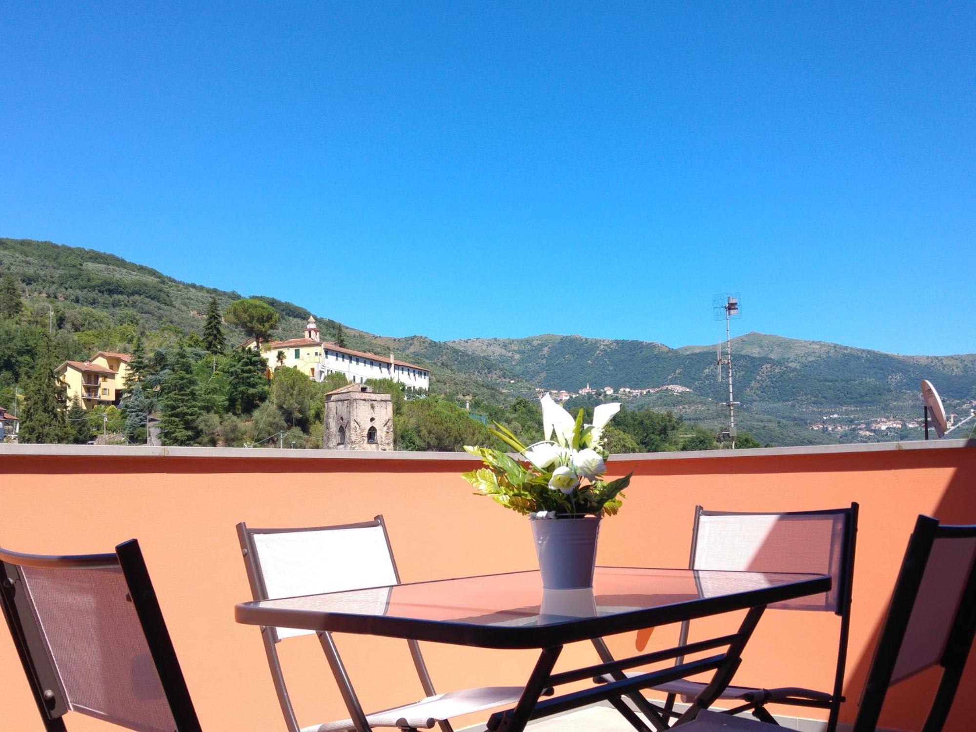 Il Cuore Del Borgo - Holiday Home Borgomaro Exterior foto